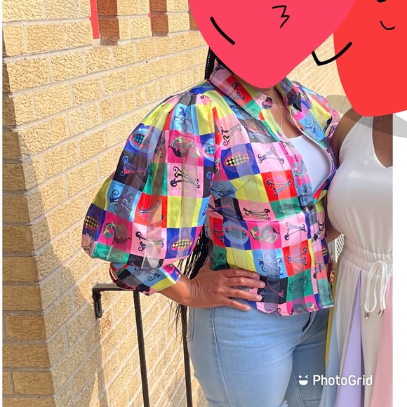 Ladies top! - Picture 11 of 11